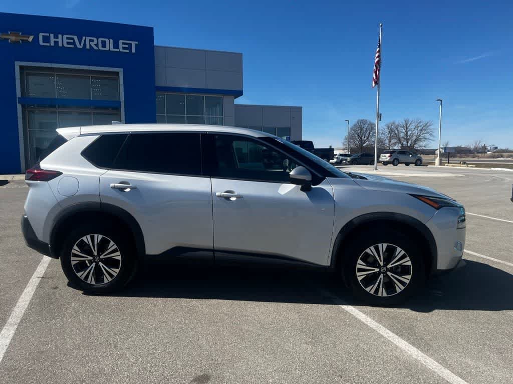 Used 2021 Nissan Rogue SV with VIN 5N1AT3BB6MC765337 for sale in Spring Valley, Minnesota