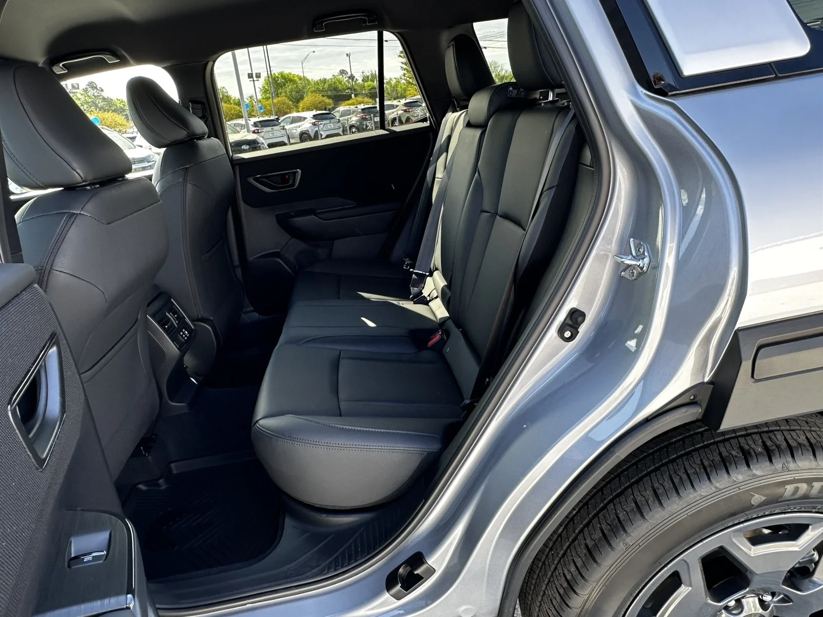 New 2026 ICE SILVER METALLIC Subaru Premium image 11