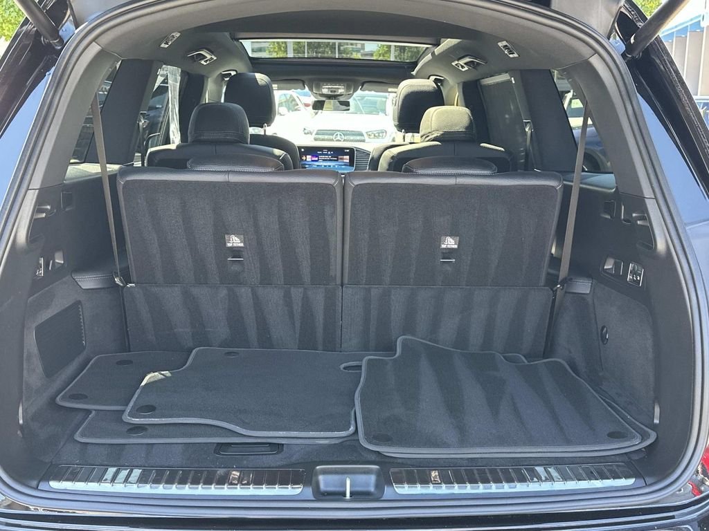 Certified Used 2026 Black Mercedes-Benz GLS 450 image 15