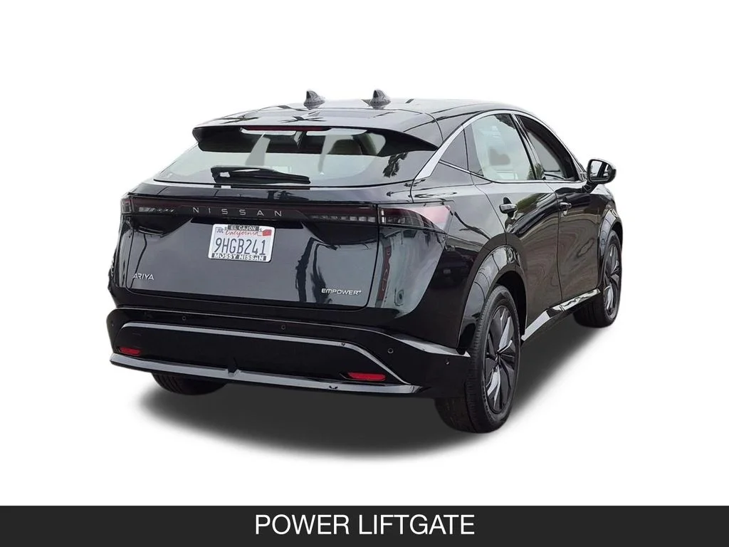 Used 2023 Green Nissan EMPOWER+ image 9