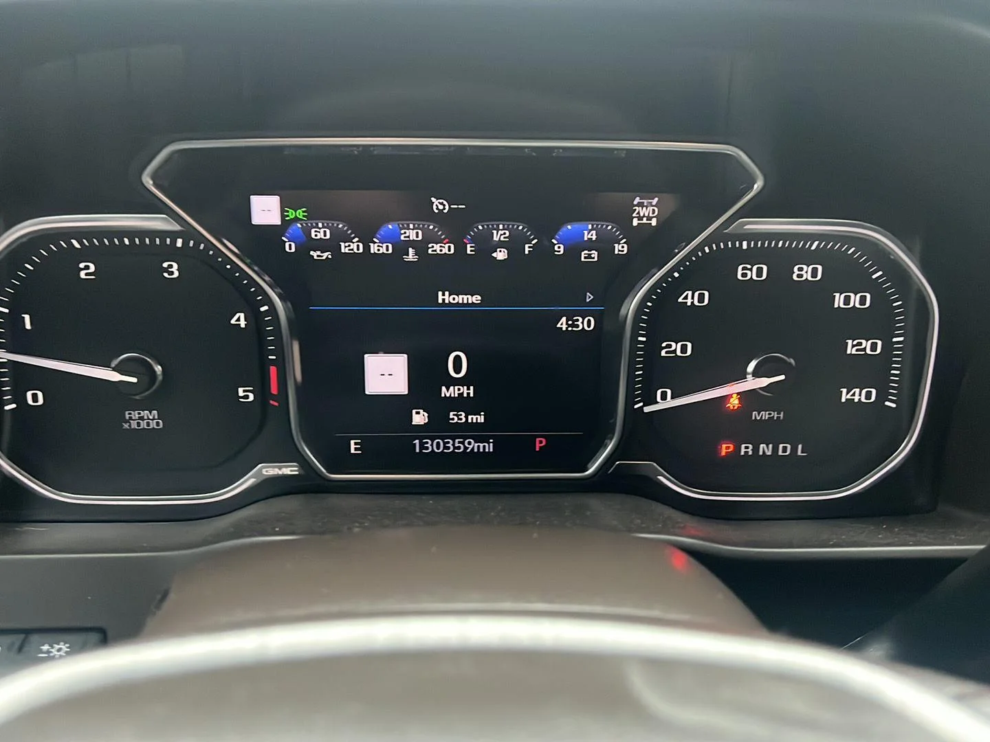 Used 2021 White Frost Tricoat GMC Denali image 20
