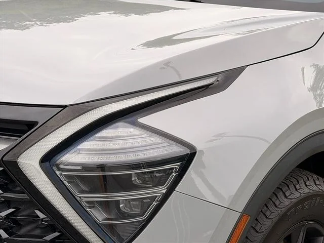 Used 2024 Gray Kia X-Pro Prestige image 4