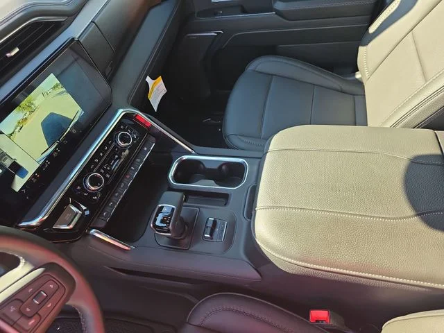 Used 2024 Silver GMC Denali image 25