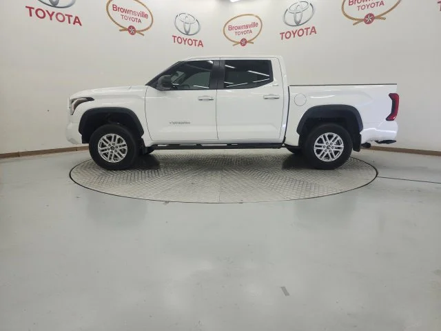 Used 2024 White Toyota SR5 image 5