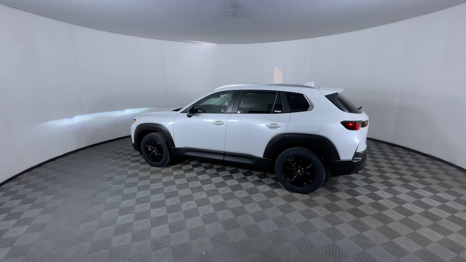 New 2026 Wind Chill Pearl Mazda Preferred image 6