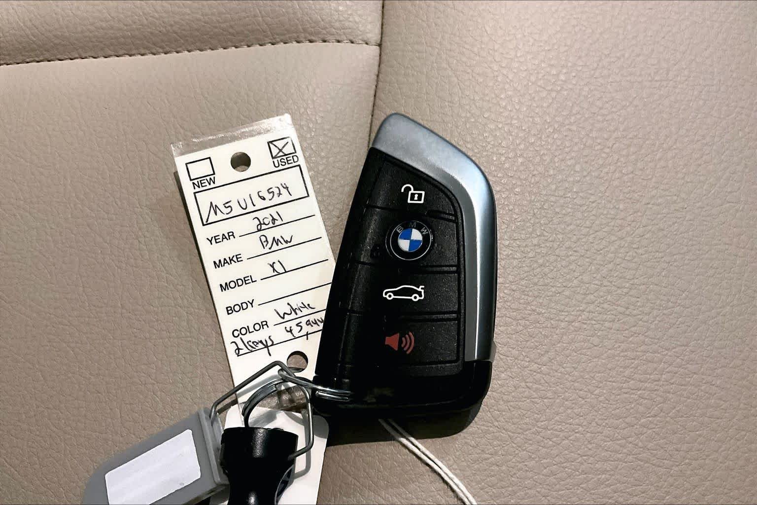 Used 2021 Alpine White BMW xDrive28i image 14