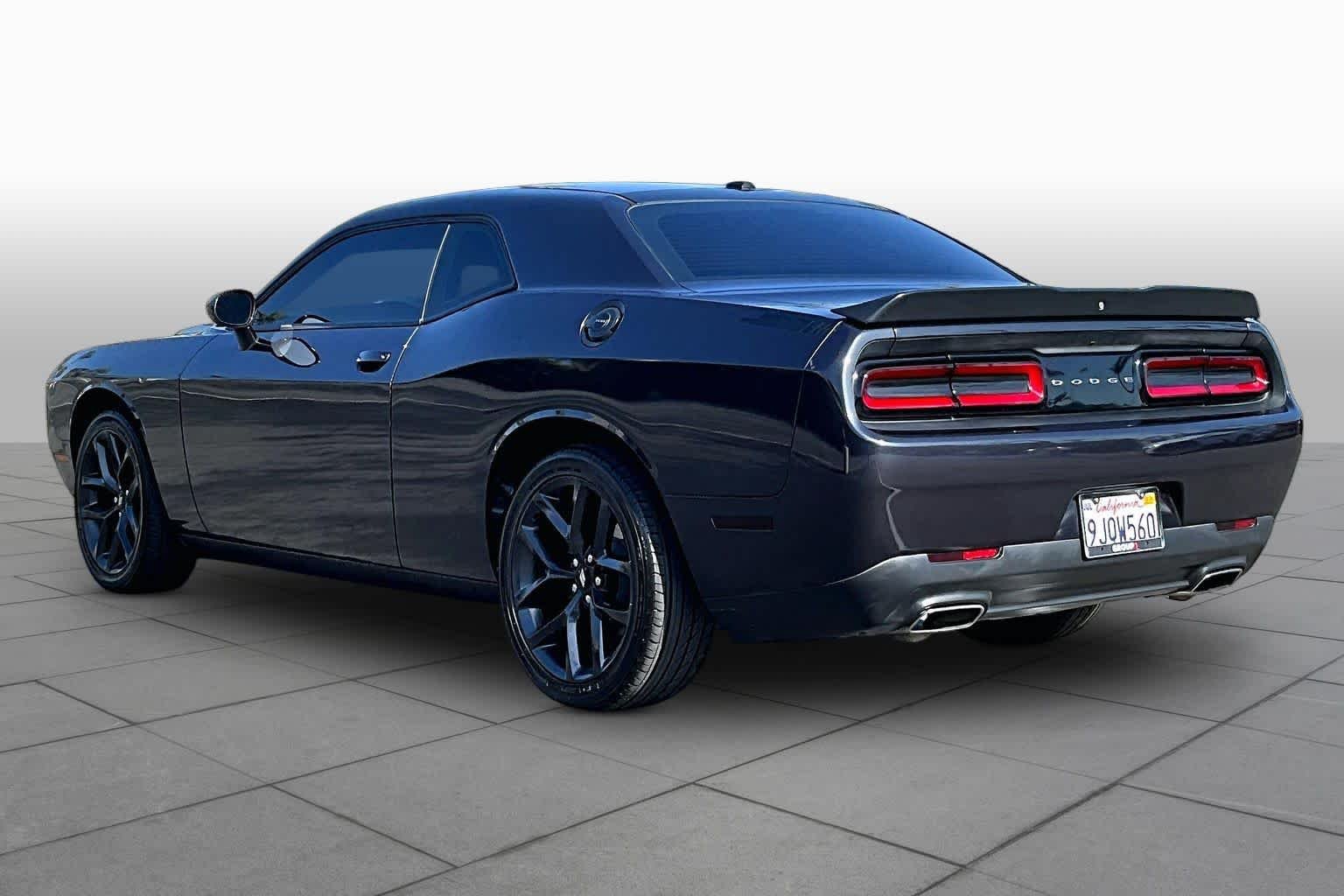Used 2019 Maximum Steel Metallic Clearcoat Dodge SXT image 11