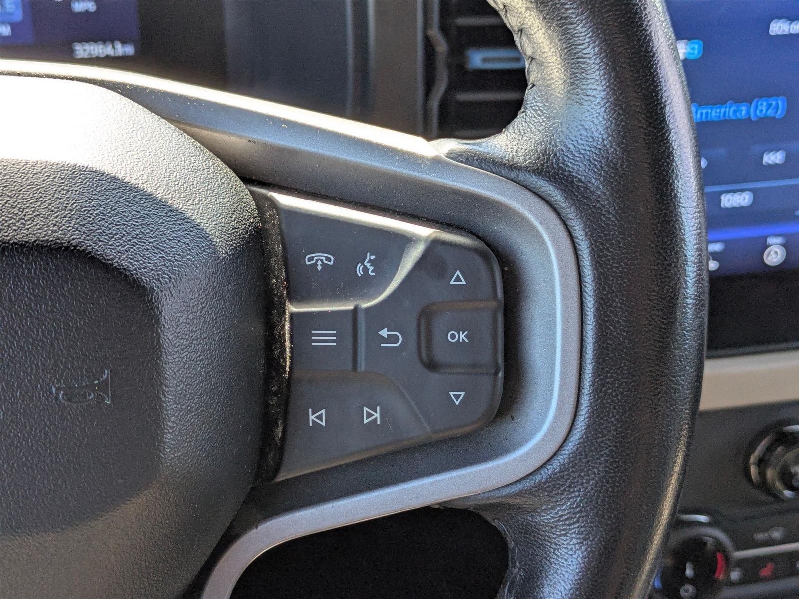 Used 2022 Shadow Black Ford Wildtrak image 17