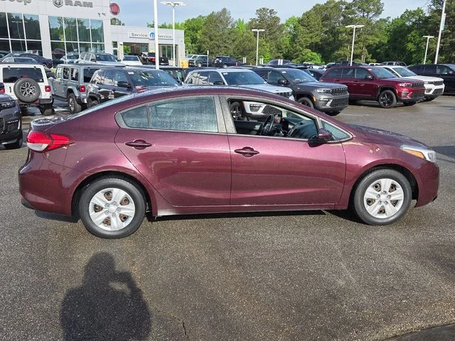 Used 2017 Red Kia LX image 13