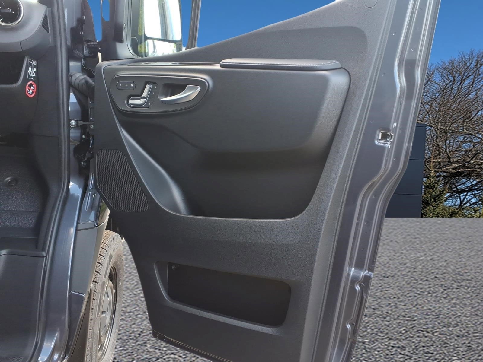 New 2026 Tenorite Gray Metallic Mercedes-Benz  image 13