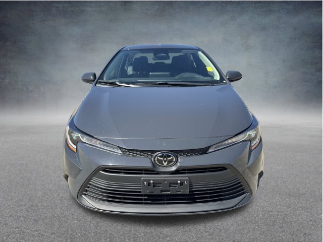 Used 2025 Gray Toyota LE image 5