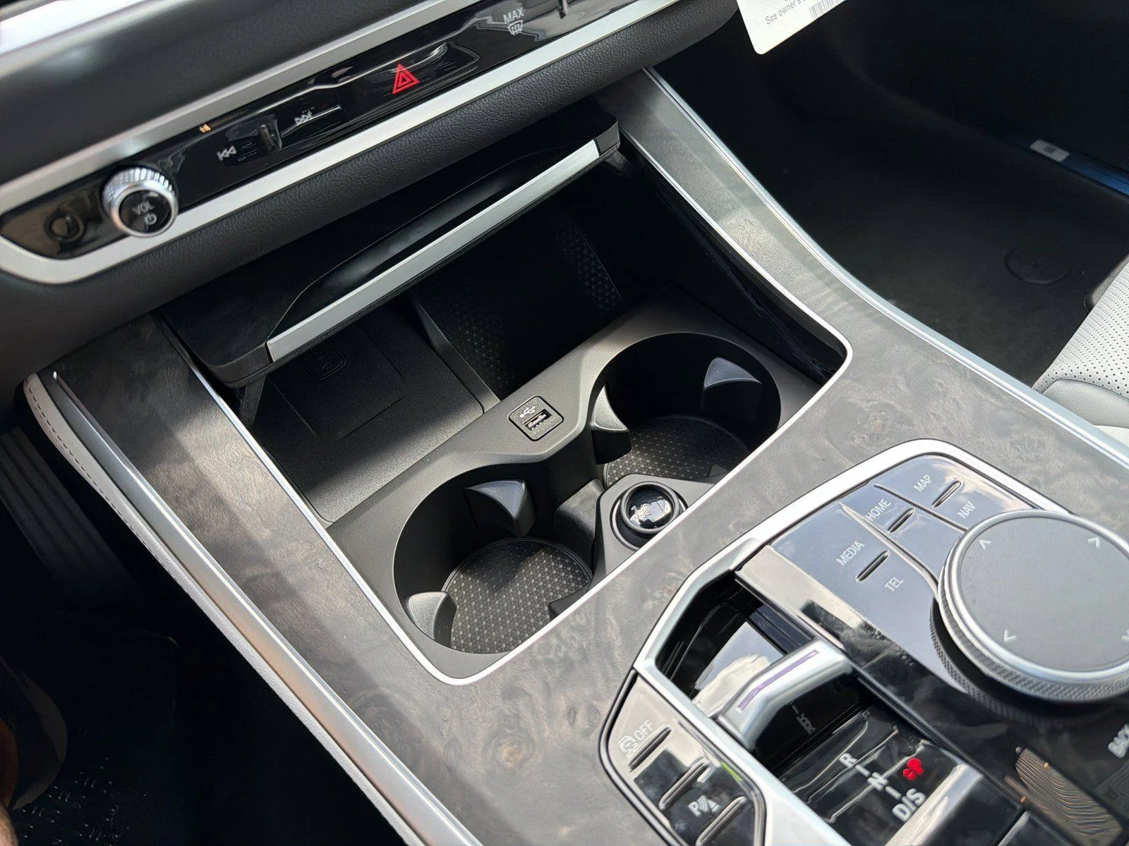 New 2026 Skyscraper Grey Metallic BMW xDrive40i image 36