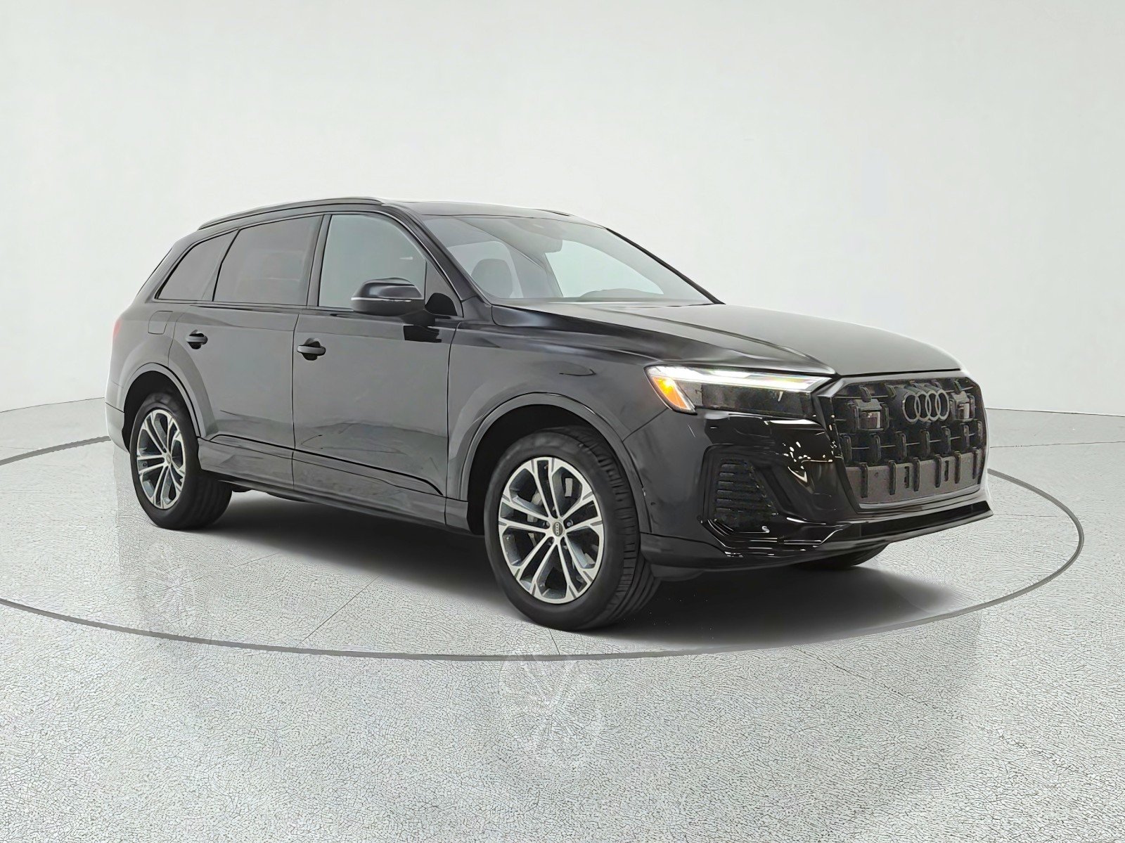 Used 2025 Mythos Black Metallic Audi Premium Plus 45 TFSI quattro image 3