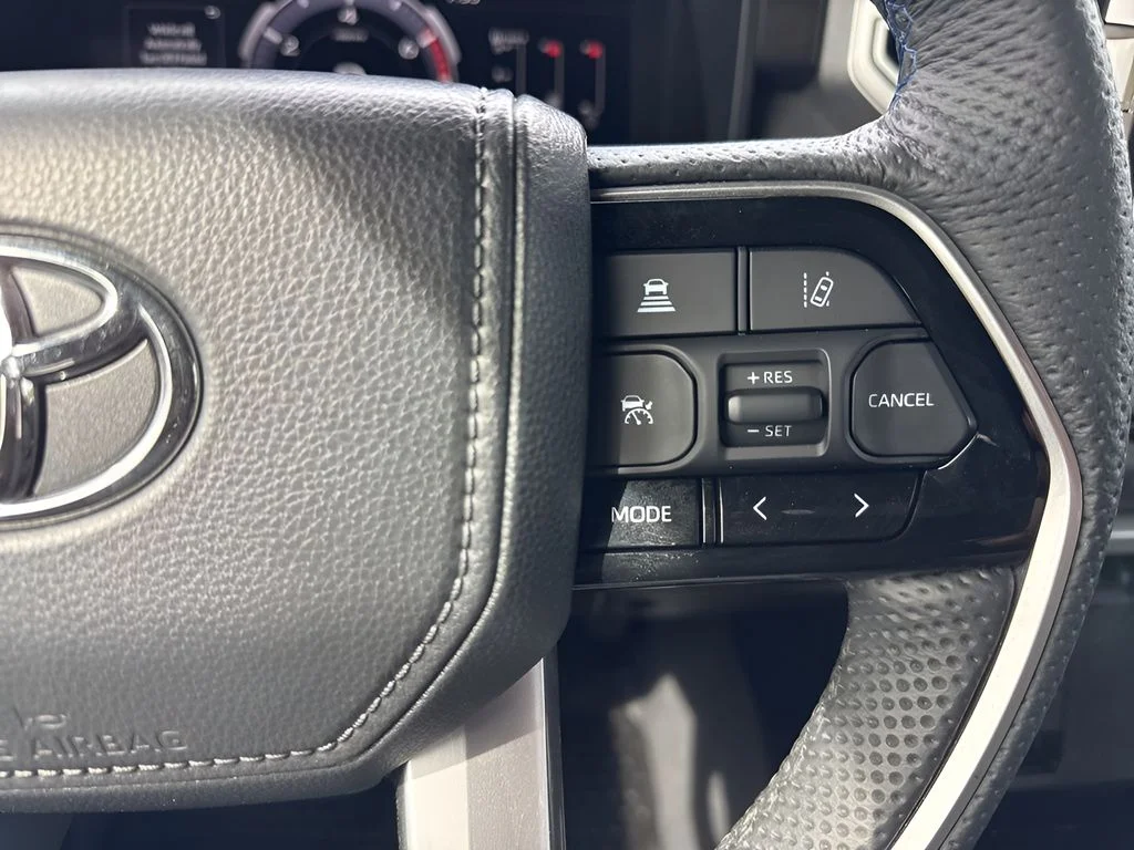 Used 2025 Black Toyota Platinum image 18