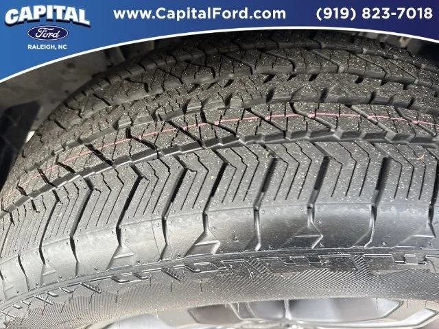 Used 2023 Gray Ford XLT image 14