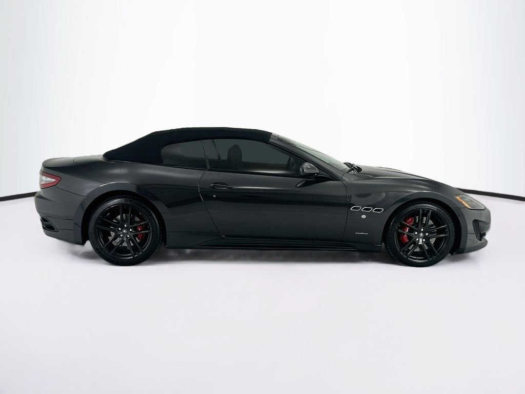 Used 2017 Grigio Granito Metallic Maserati Sport image 12