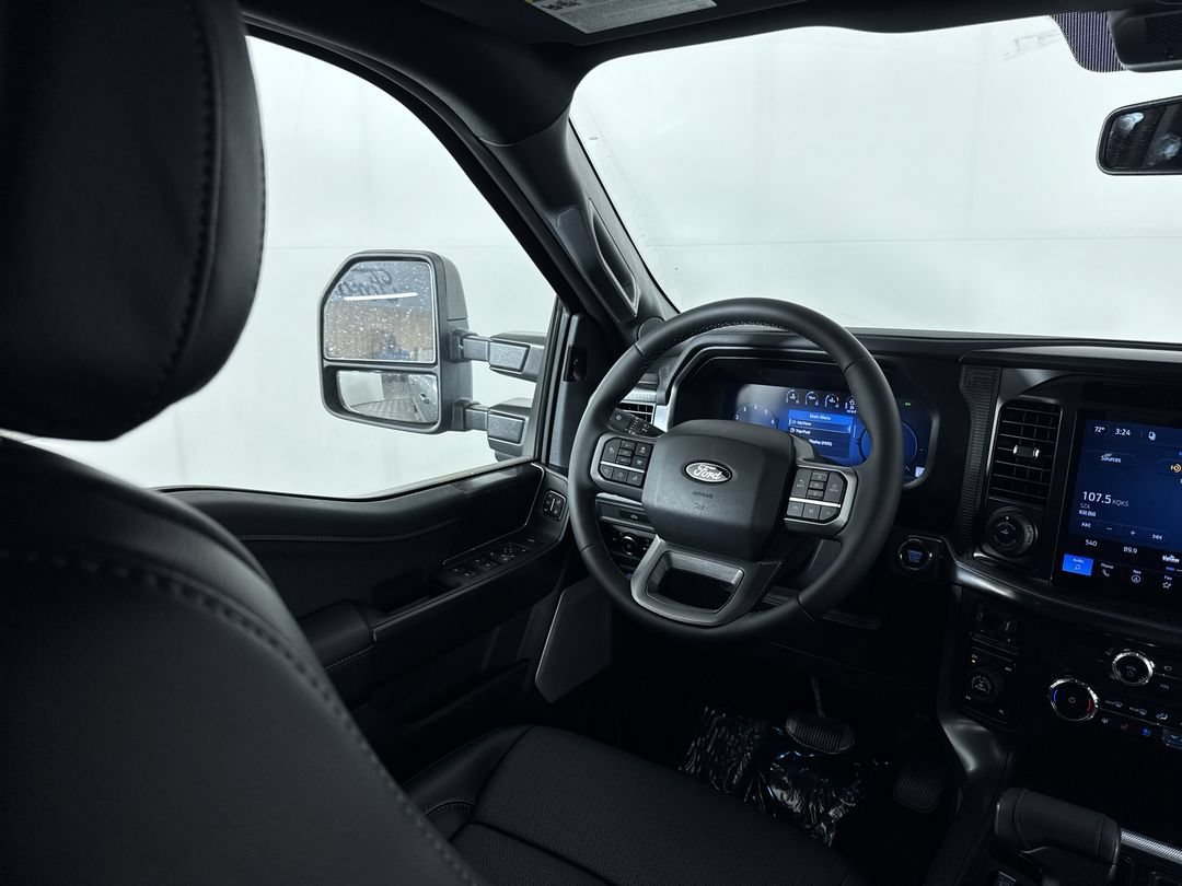 New 2026 Carbonized Gray Metallic Ford Lariat image 15
