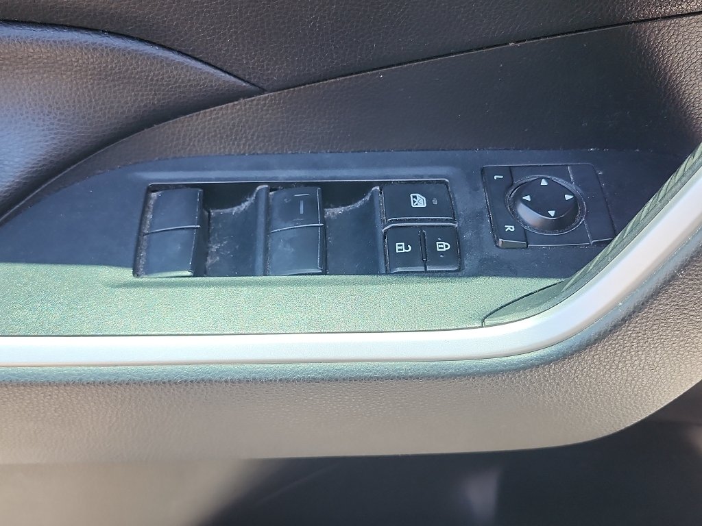 Used 2022 Silver Sky Metallic Toyota LE image 16