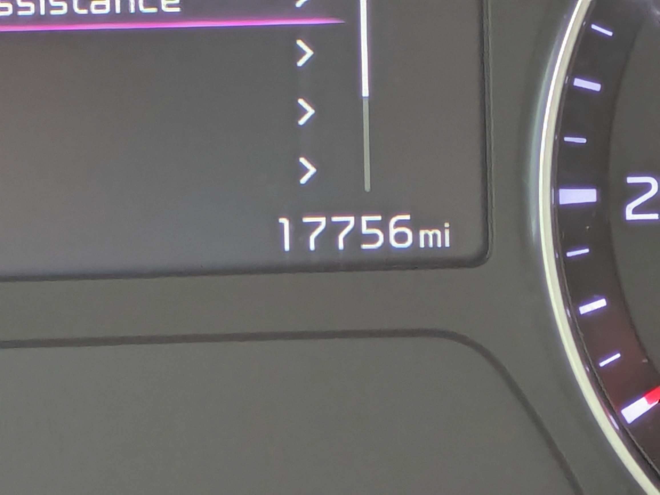 Certified Used 2024 Snow White Pearl Kia LXS image 34