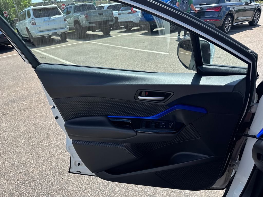 Certified Used 2020 White Toyota XLE image 33