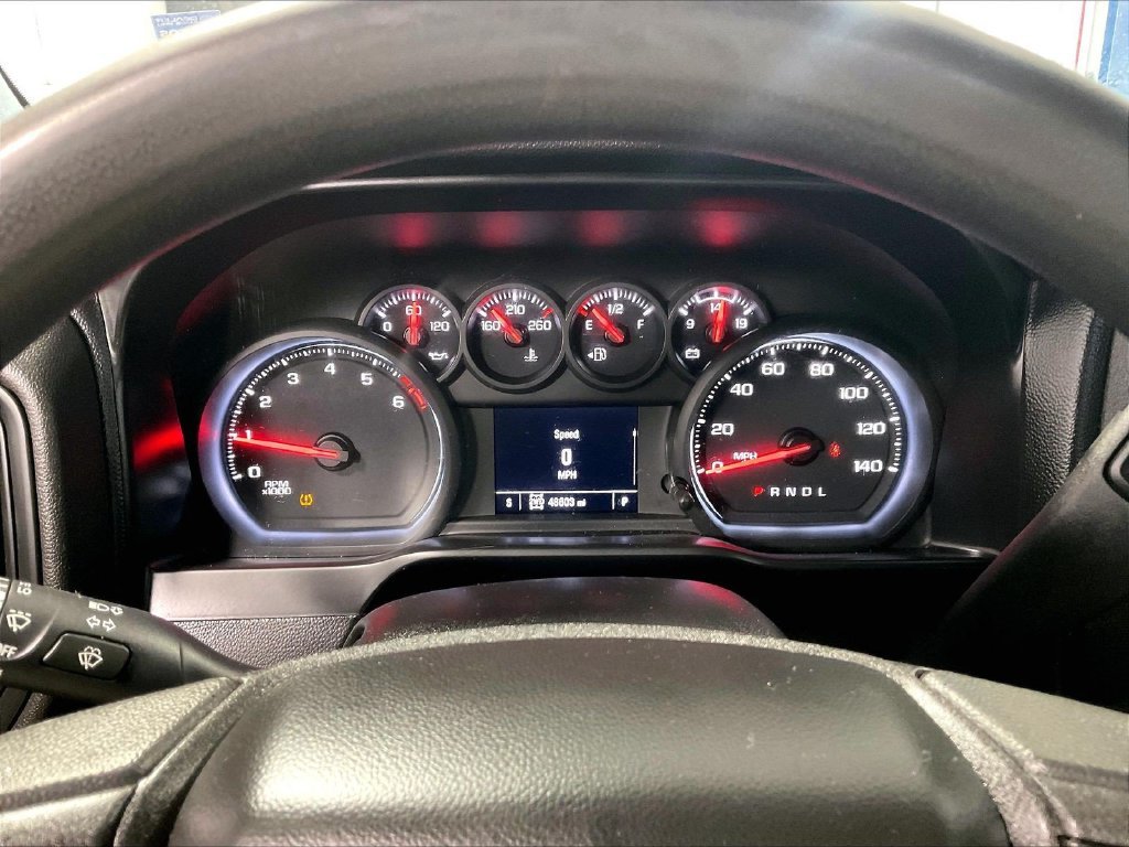 Used 2021 Silver Chevrolet Custom image 24