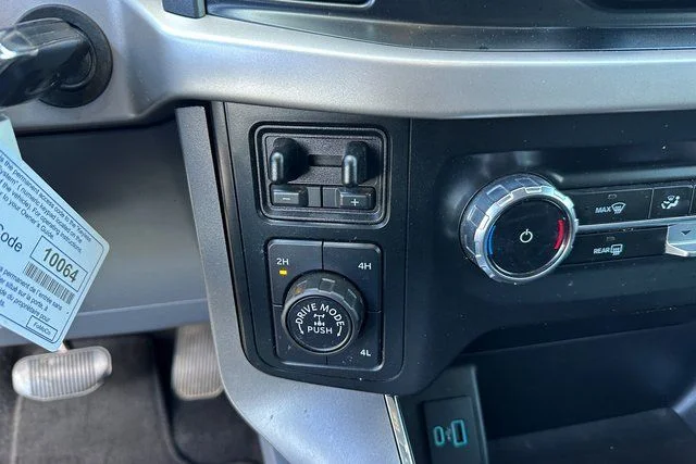Used 2023 White Ford XLT image 20