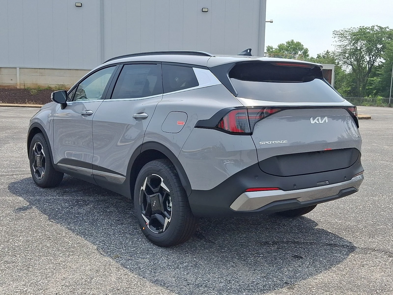 New 2027 Gray Kia EX image 5