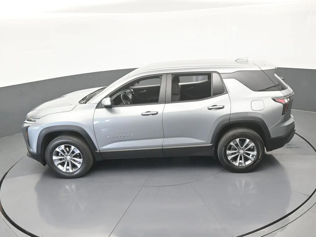 Used 2026 Sterling Gray Metallic Chevrolet LT image 37