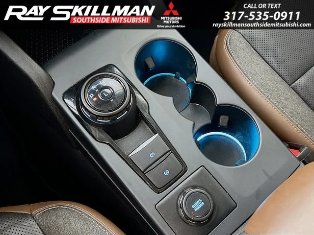 Used 2021 Blue Ford Outer Banks image 23