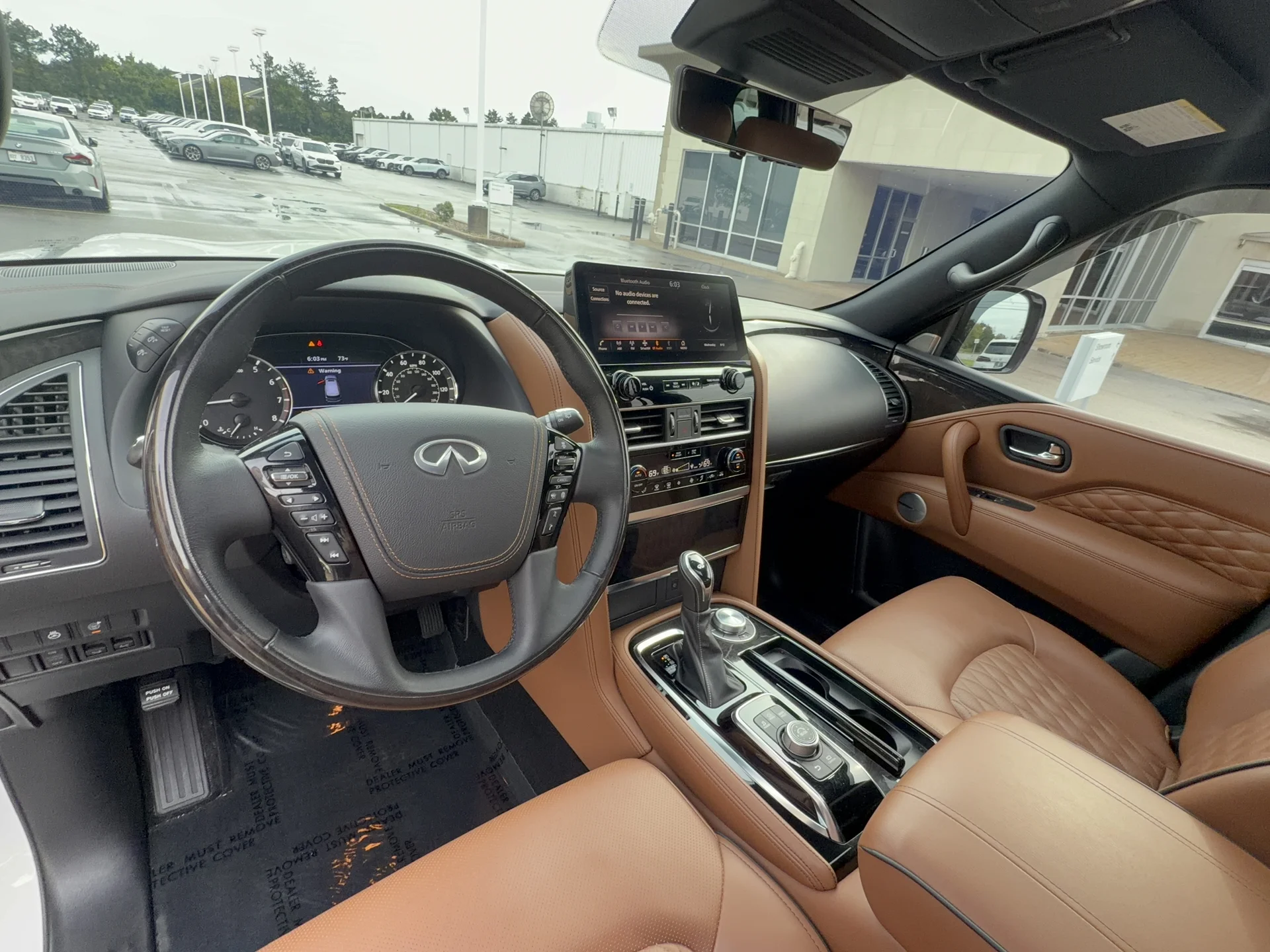 Used 2023 Moonstone White INFINITI Sensory image 11