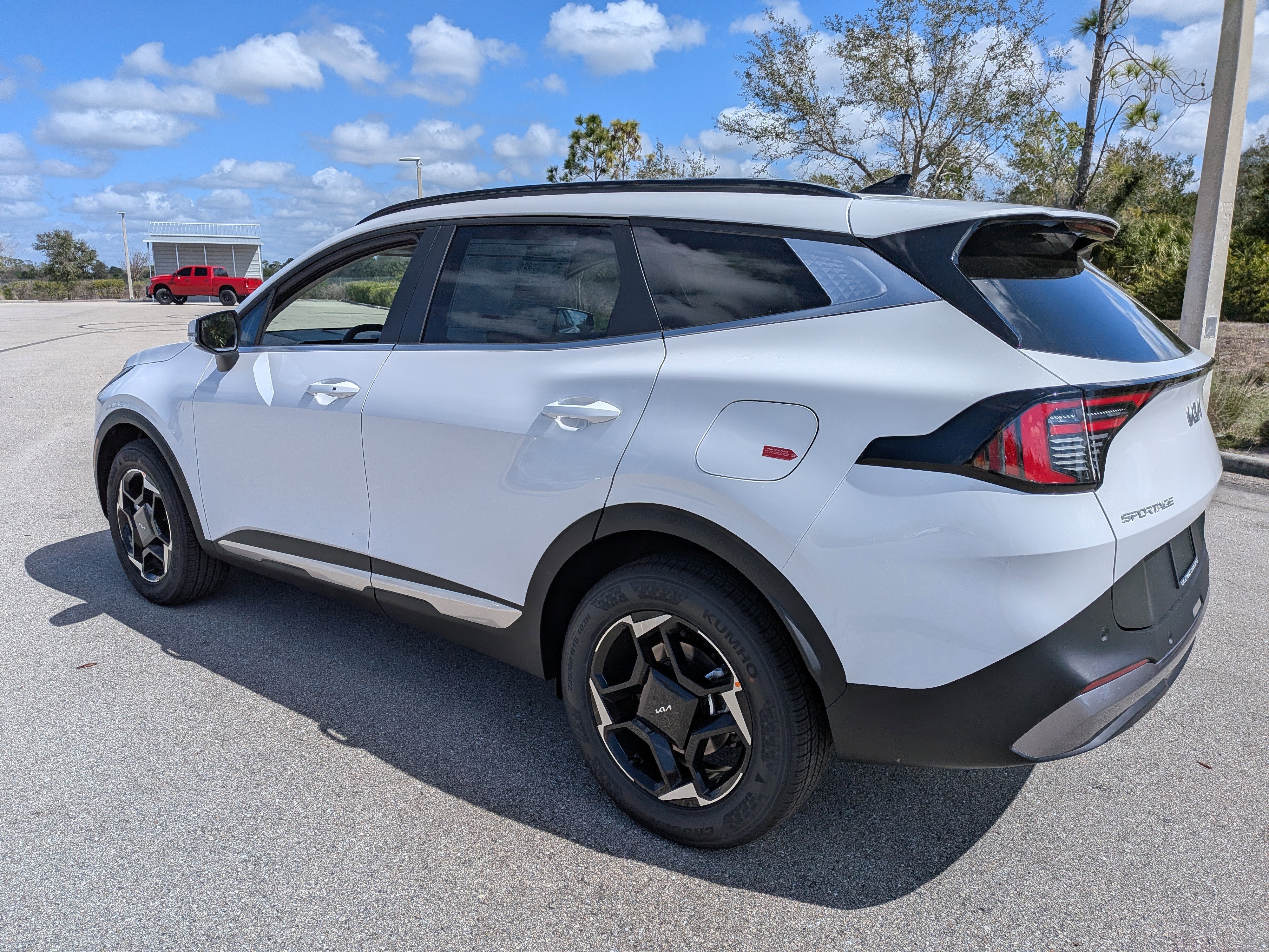 New 2026 Glacial White Pearl Kia EX image 6