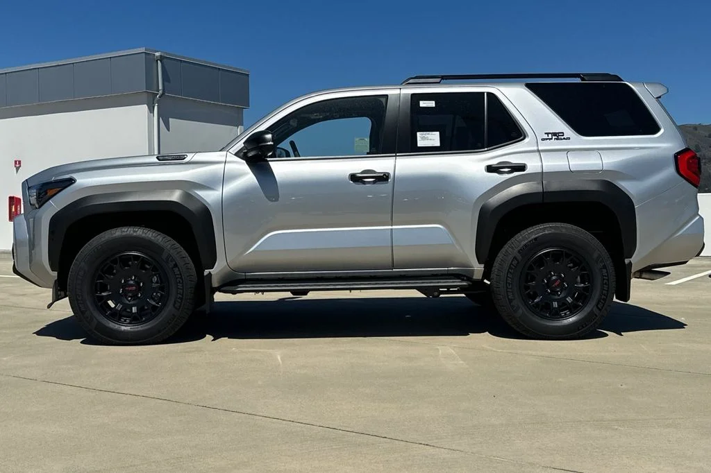 New 2026 Cutting Edge Toyota 4Runner TRD Off-Road Premium image 7
