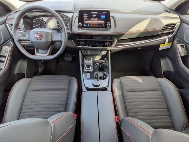New 2026 Everest White Pearl TriCoat Nissan Rock Creek® image 7