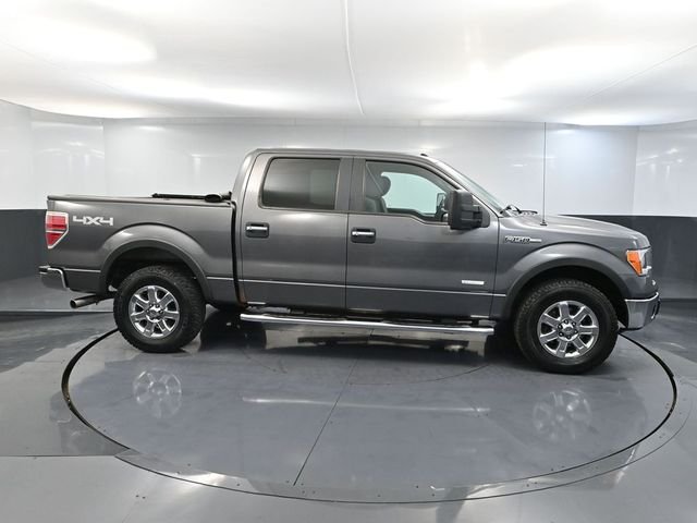 2013 Ford F-150 XLT photo 2