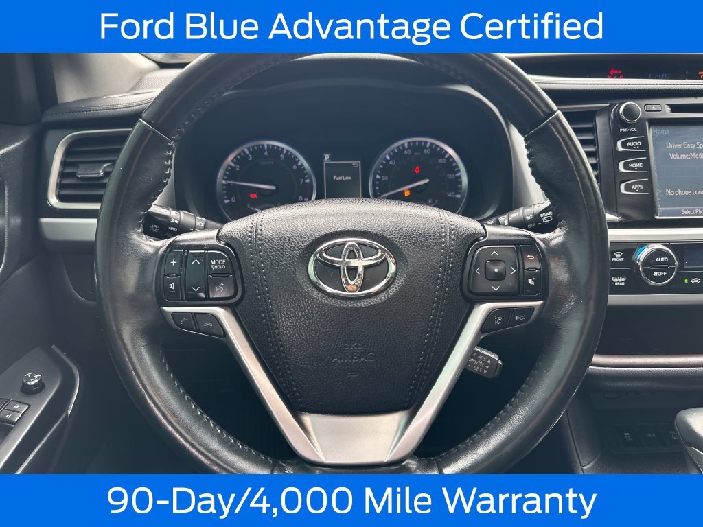 Used 2019 Black Toyota XLE image 20