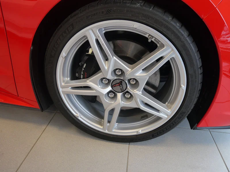 Used 2020 TORCH RED Chevrolet 2LT image 6