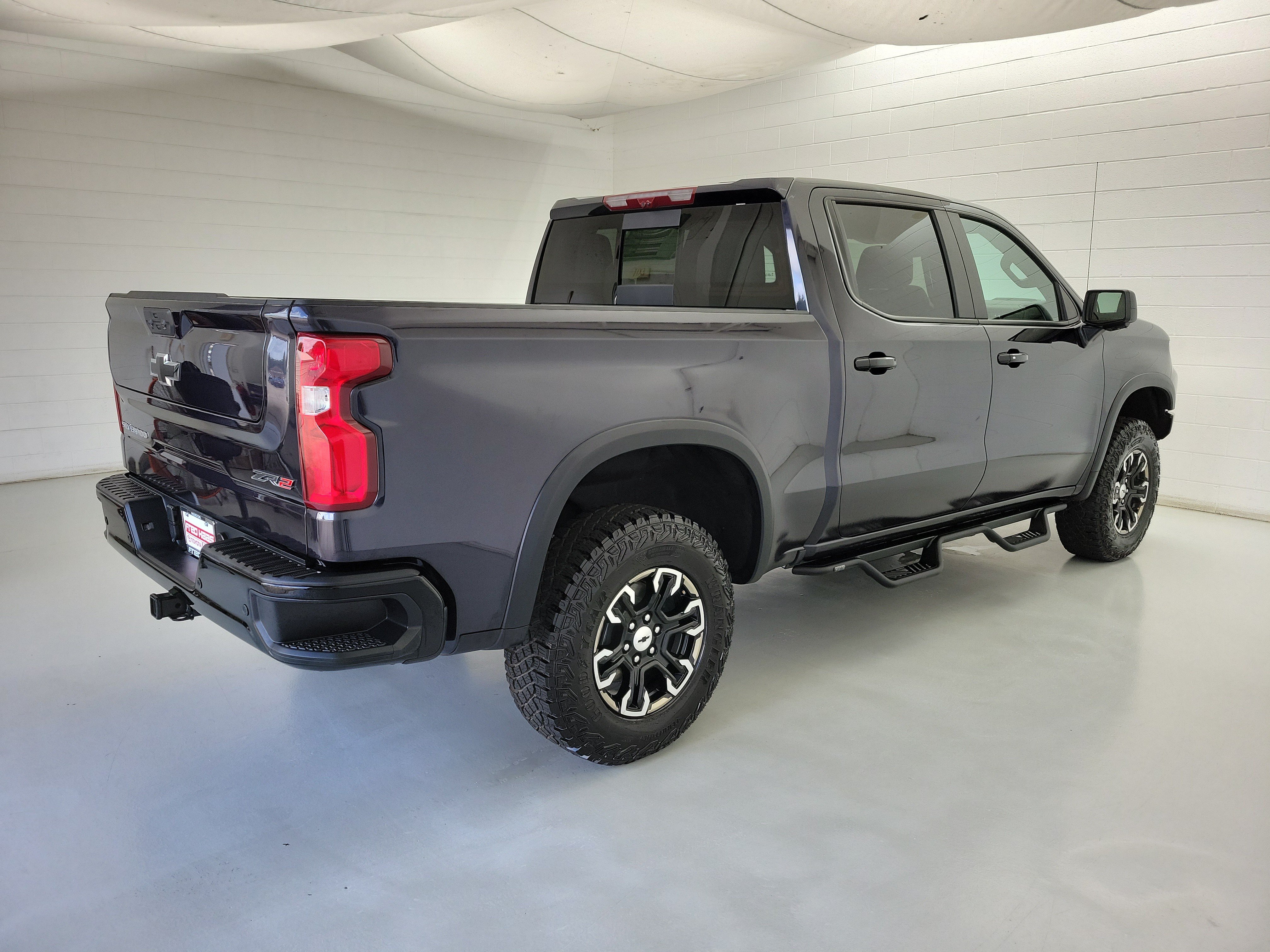 Used 2023 Dark Ash Metallic Chevrolet ZR2 image 5