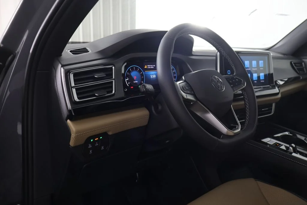 New 2026 Gray Volkswagen 2.0T SE w/Technology image 16