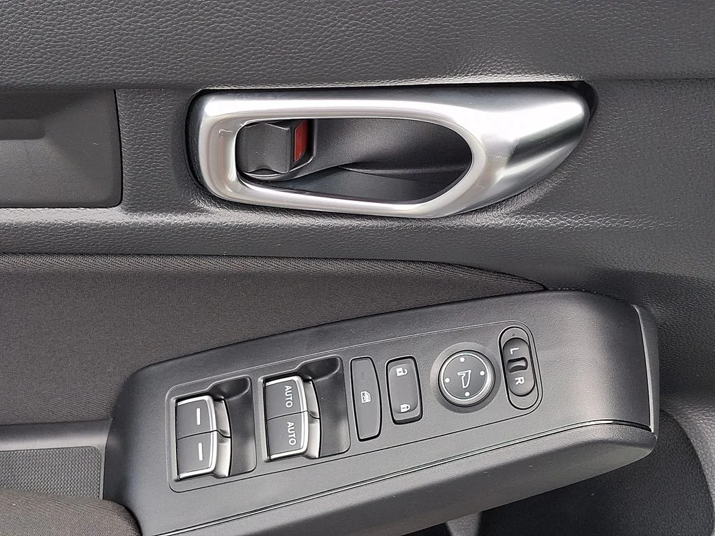 2026 Honda Civic Hatchback Sport - Photo 12