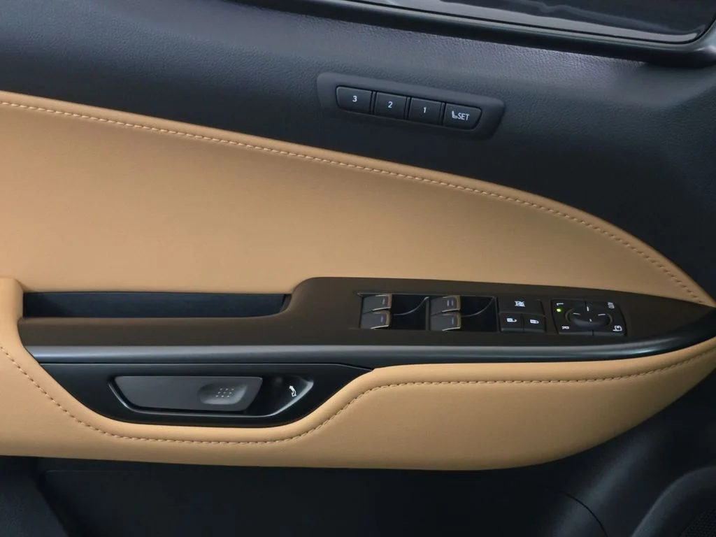 New 2026 Atomic Silver Lexus PREMIUM PLUS AWD image 25