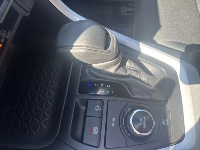Used 2024 Gray Toyota LE image 27
