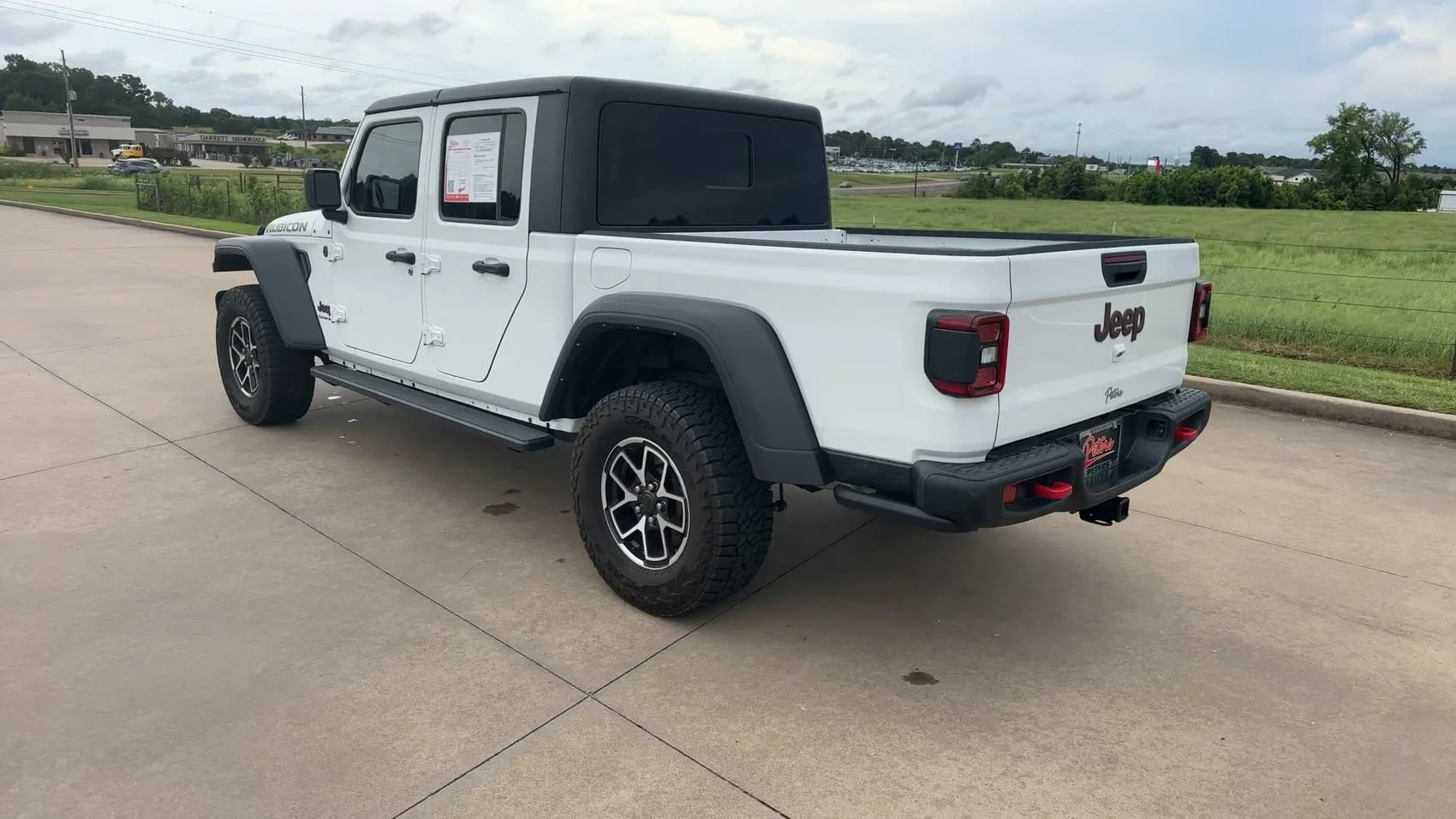 Used 2024 Bright White Clearcoat Jeep Rubicon image 7