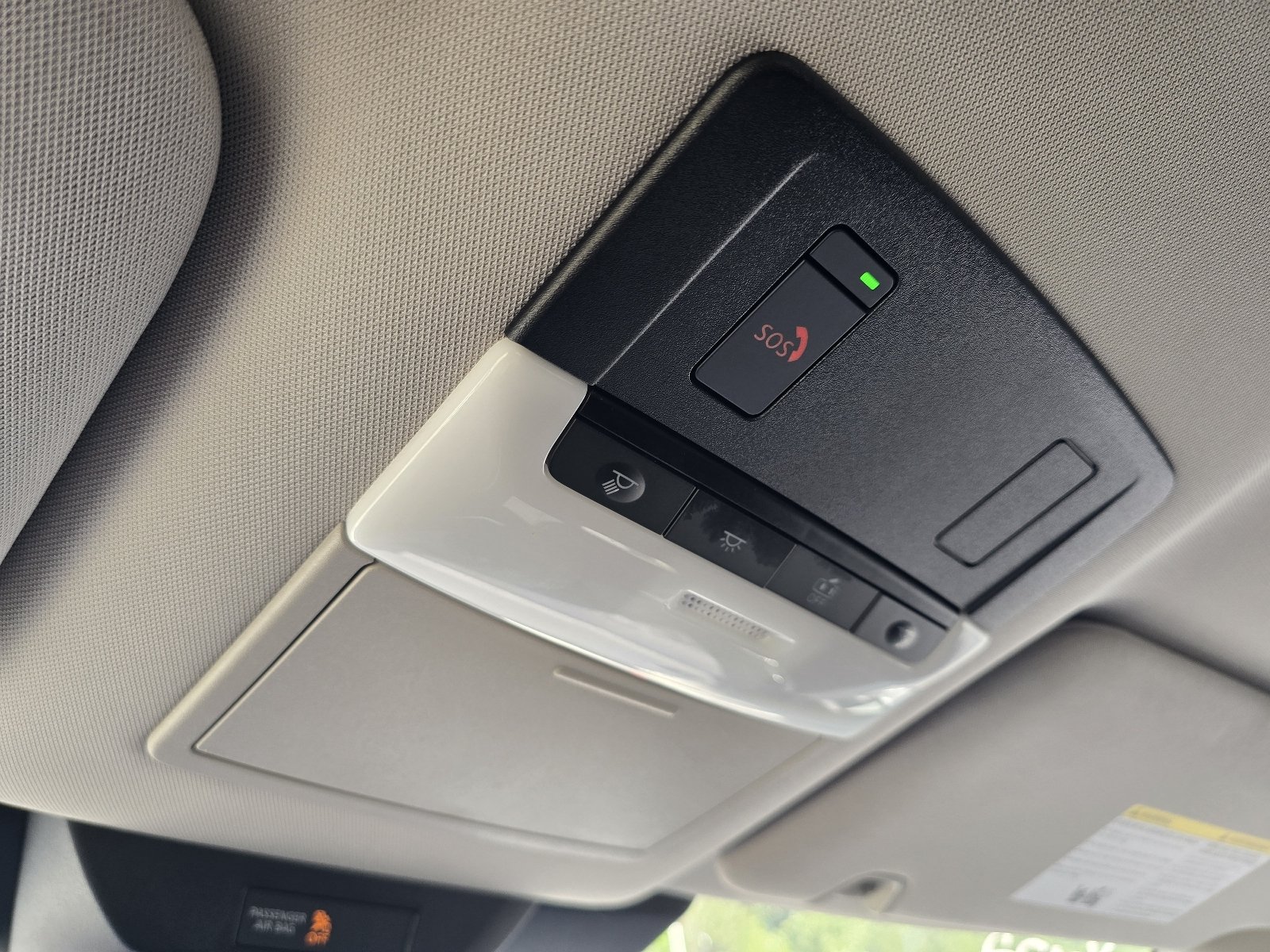 2024 Nissan Pathfinder SL - Photo 23