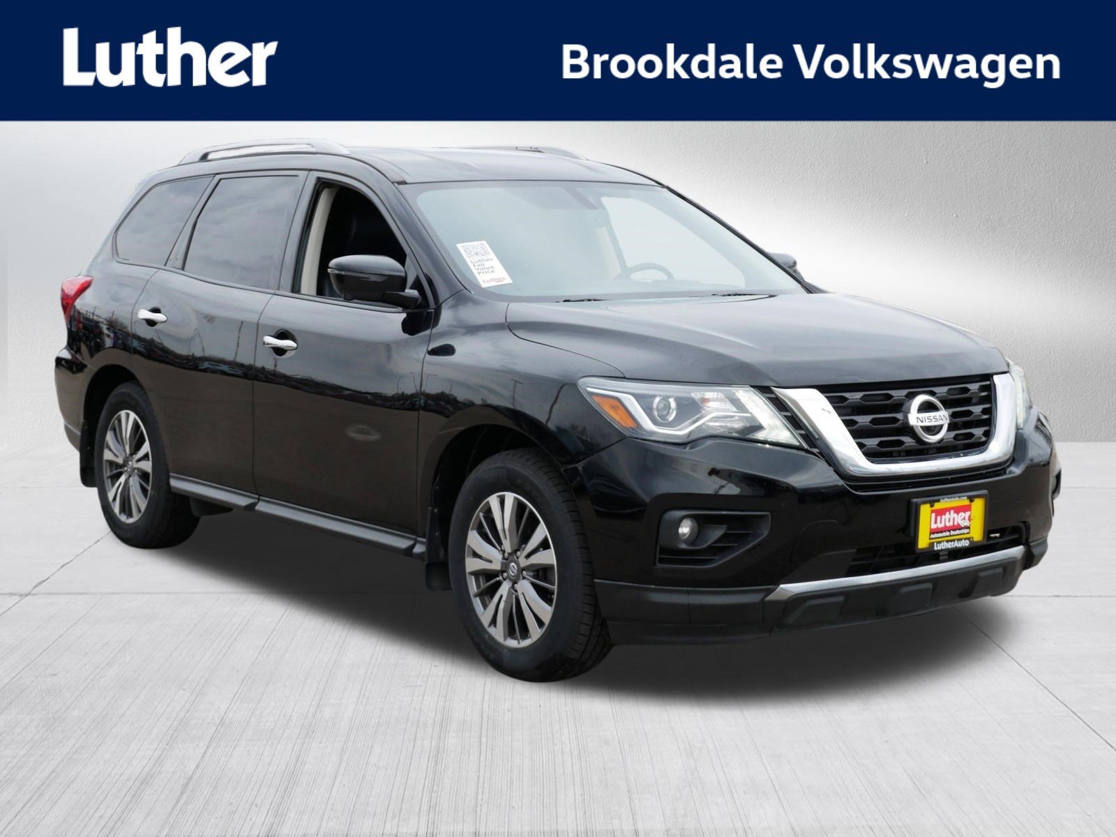 2018 Nissan Pathfinder SL