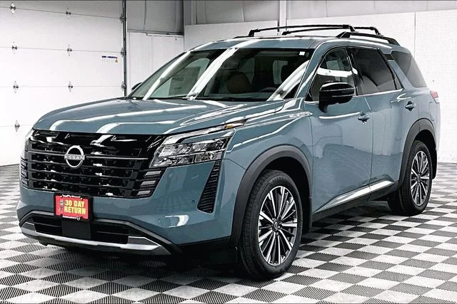 New 2026 Baltic Teal Nissan Platinum image 2