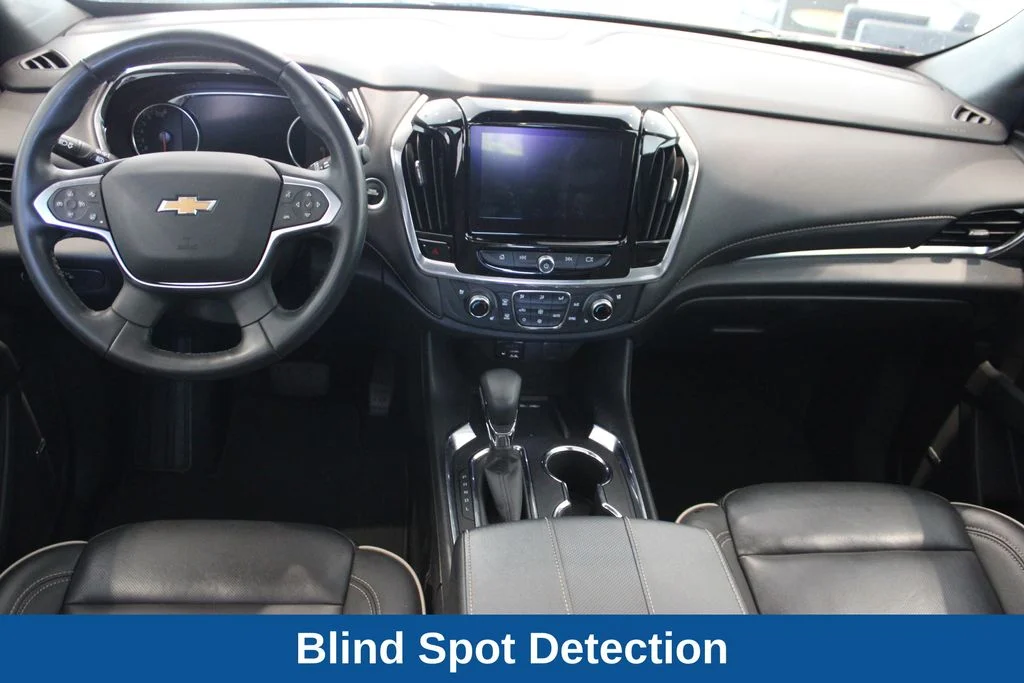 Used 2023 Red Chevrolet Premier image 8