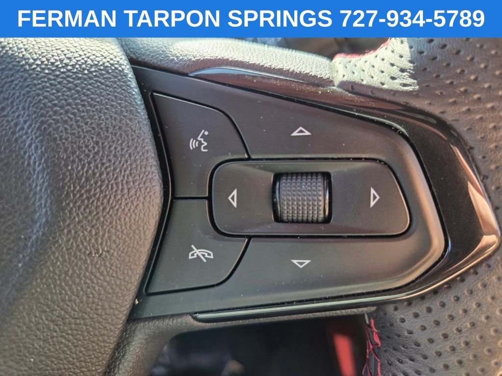 Used 2023 Red Chevrolet RS image 32