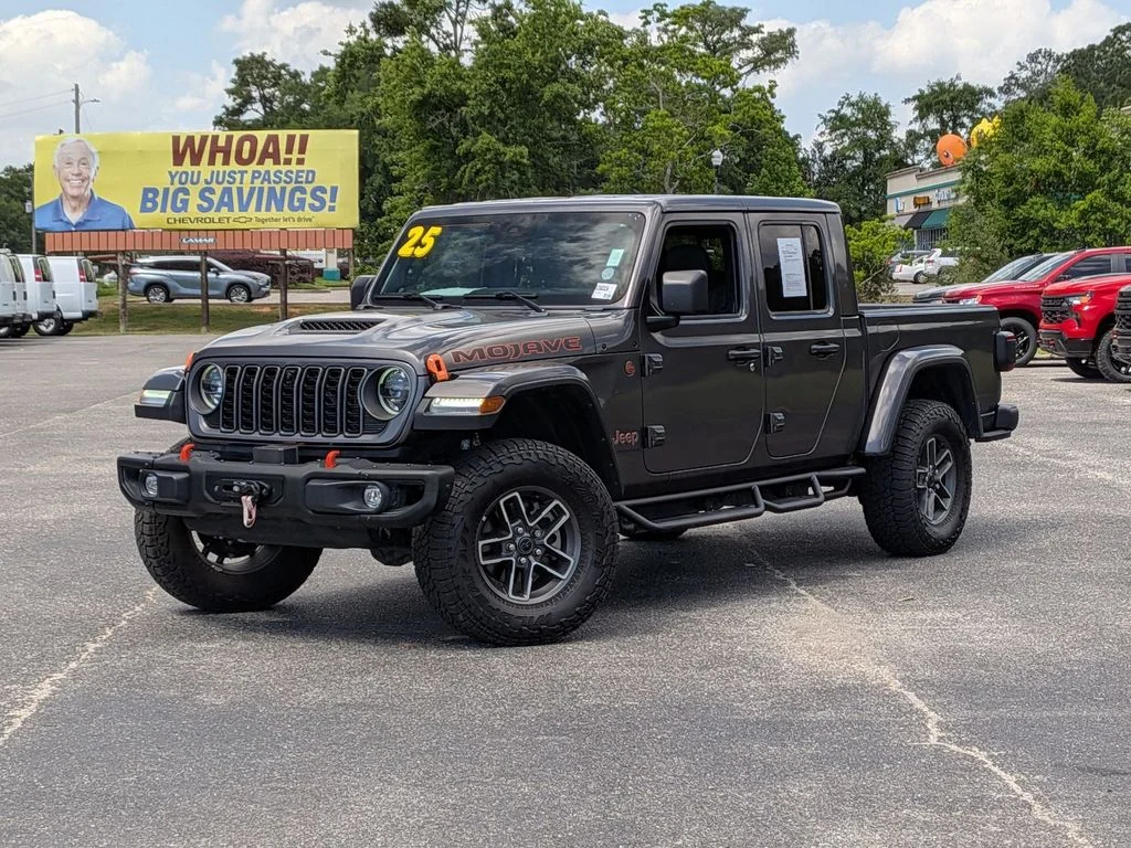 2025 Jeep Gladiator