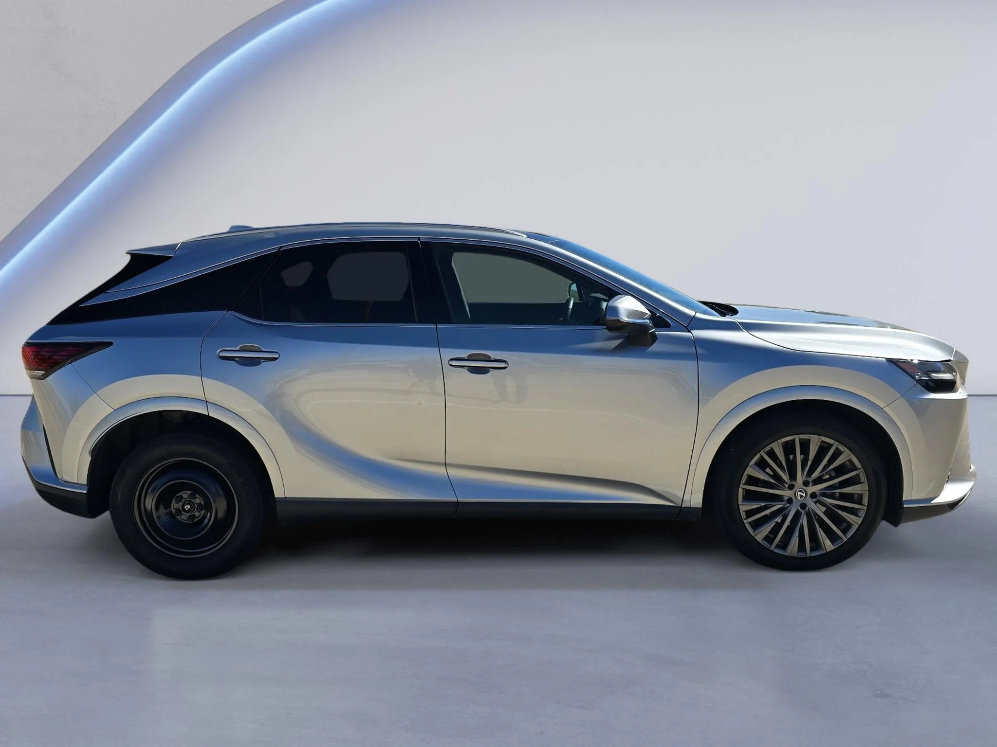 Used 2023 Iridium Lexus Luxury image 7