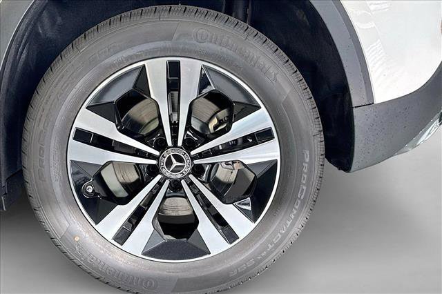New 2026 Polar White Mercedes-Benz GLA 250 image 57